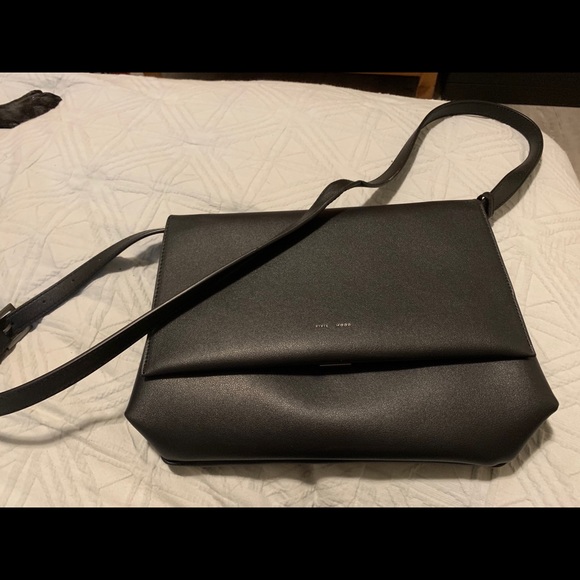 Judith Crossbody Handbag - Picture 6 of 7